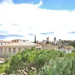 Dans Résidence Avec Piscine Et Parking Uzès