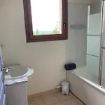 Appartement Dans Résidence Avec Piscine Et Parking *