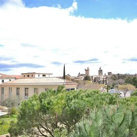 Dans Avec Piscine Et Parking Uzès